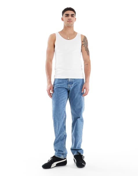 Calvin Klein Jeans – Straight Jeans in mittlerer Waschung mit normalem Schnitt - view 1