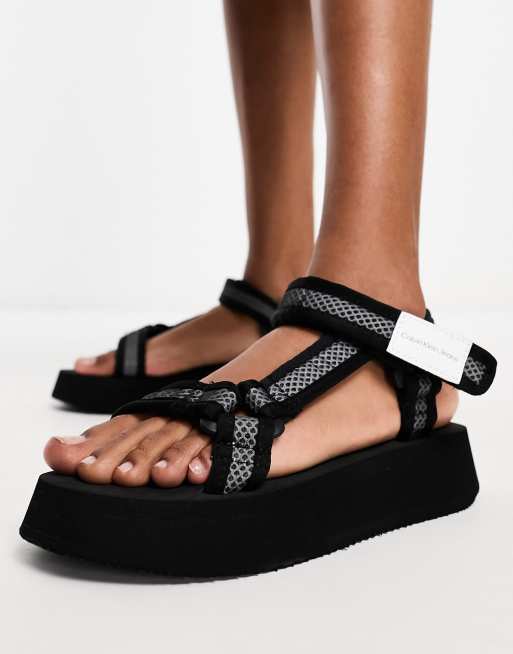 新商品発売中 カルバンクライン Calvin Klein Jeans strappy sandals