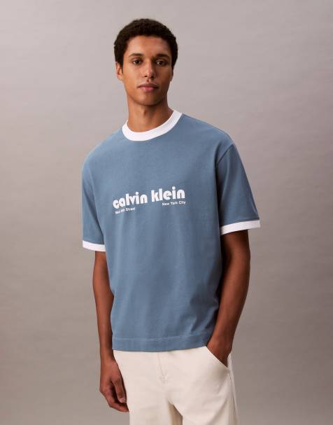 Calvin Klein Jeans - Støvet blå T-shirt med kantbånd i halsen i retro-stil - view 1