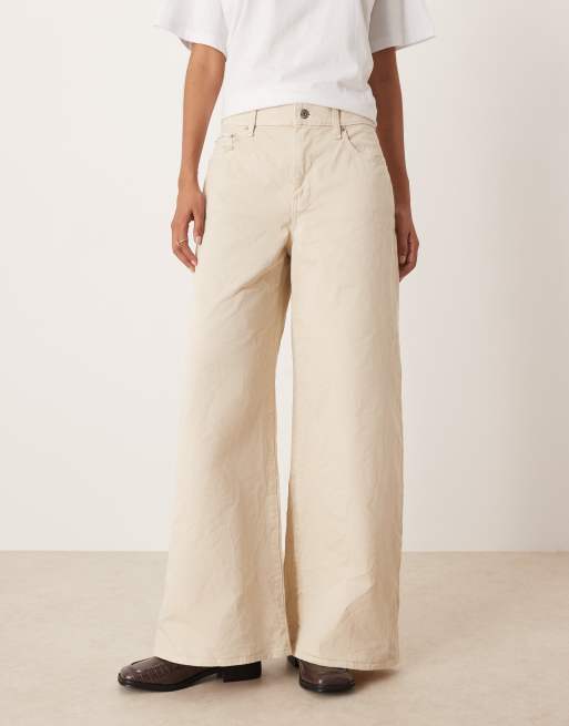 Calvin Klein Jeans – Superweite Chinohose in Beige, 2 von 5