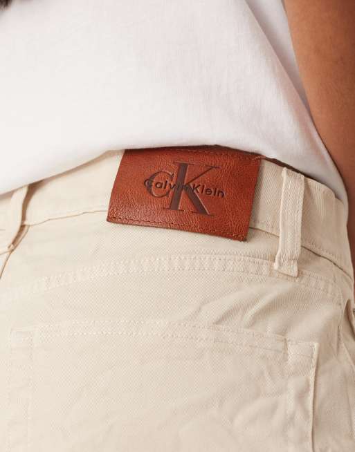 Calvin Klein Jeans – Superweite Chinohose in Beige, 3 von 5