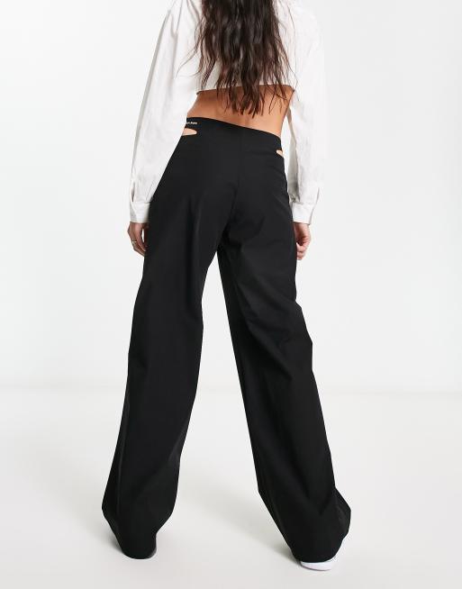Calvin Klein Jeans – Svarta cargobyxor med utskurna detaljer, del av set, 2 av 4