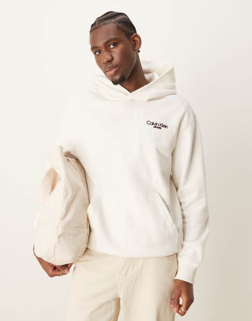 Calvin Klein Jeans - Sweat à capuche avec imprimé logo au dos - Blanc cassé - Exclusivité ASOS, 4 de 4