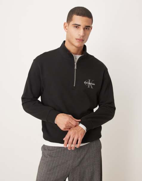 Calvin Klein Jeans – Sweatshirt in Schwarz mit kurzem Reißverschluss und Monogramm-Logo - view 1