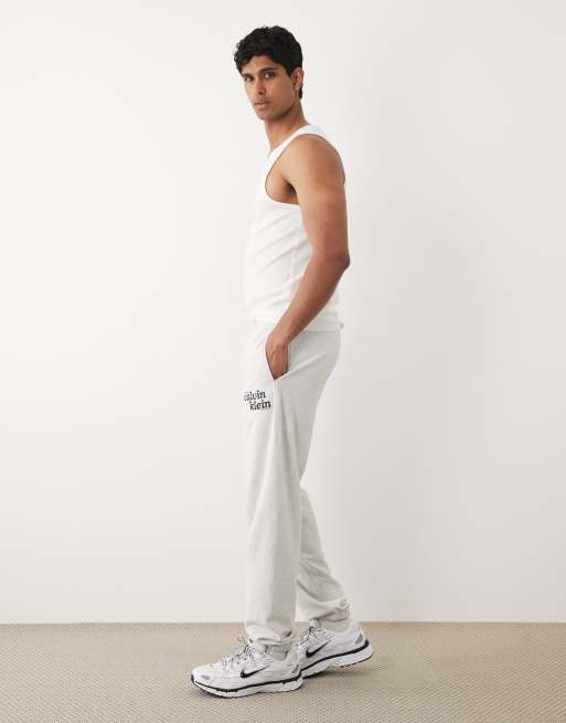 Calvin Klein Jeans – Szare joggersy z grafiką, 4 z 5