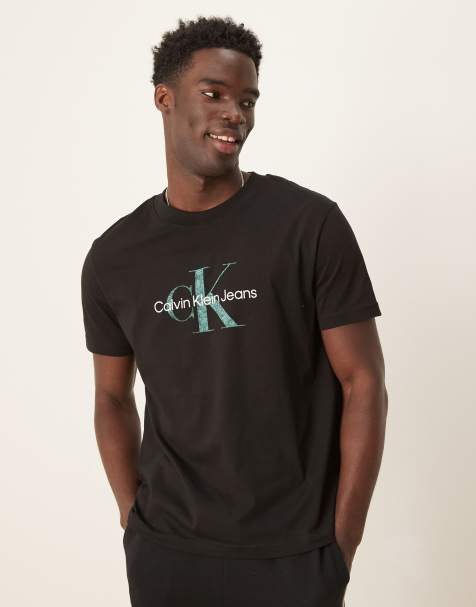 Calvin Klein Jeans - T-shirt à grand logo - Noir/rouge - view 1