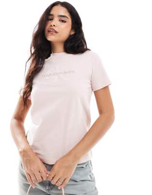 Calvin Klein Jeans - T-Shirt aus Chenille in Peach Whip mit Monogramm-Rosa