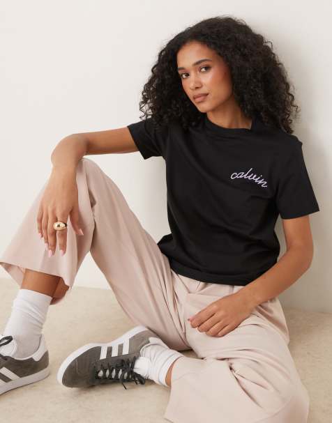 Calvin Klein Jeans - T-shirt avec logo brodé sur la poitrine - Noir - view 1