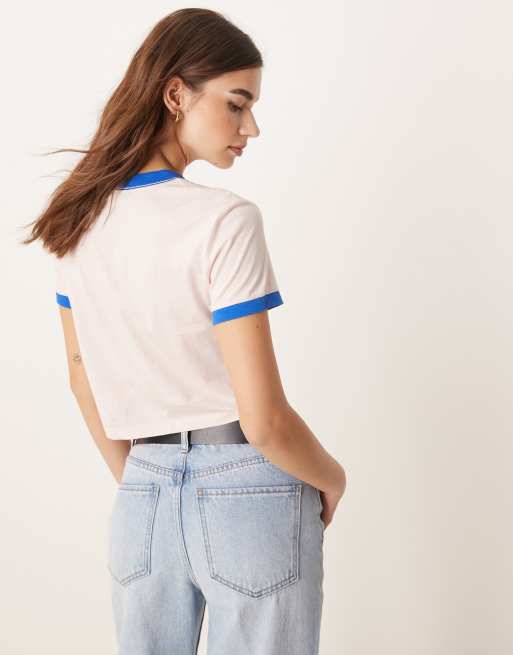 Calvin Klein Jeans - T-shirt baby rosa con bordi blu, 4 di 4
