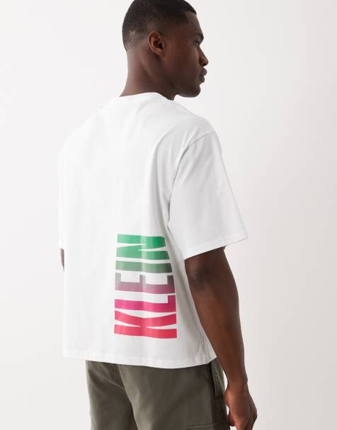 Calvin Klein Jeans - T-shirt bianca con grafica anni '90 sul petto - view 1