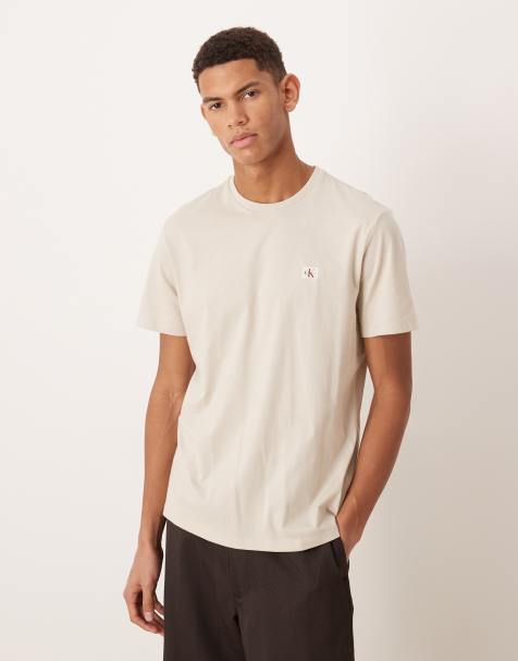 Calvin Klein Jeans - T-shirt classica beige con stemma - view 1