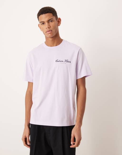 Calvin Klein Jeans – T-Shirt in Flieder mit Grafikprint, 2 von 5