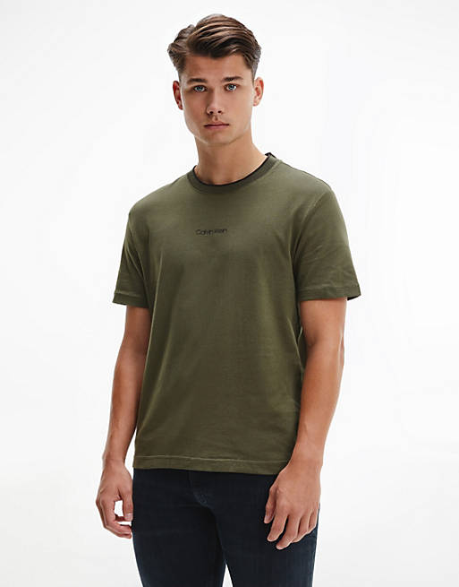 Calvin Klein Jeans – T-Shirt in Grün mit Logo | ASOS