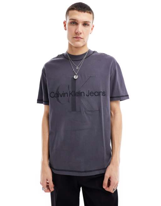 Calvin Klein Jeans – T-Shirt in verwaschenem Schwarz mit Monogramm-Logo