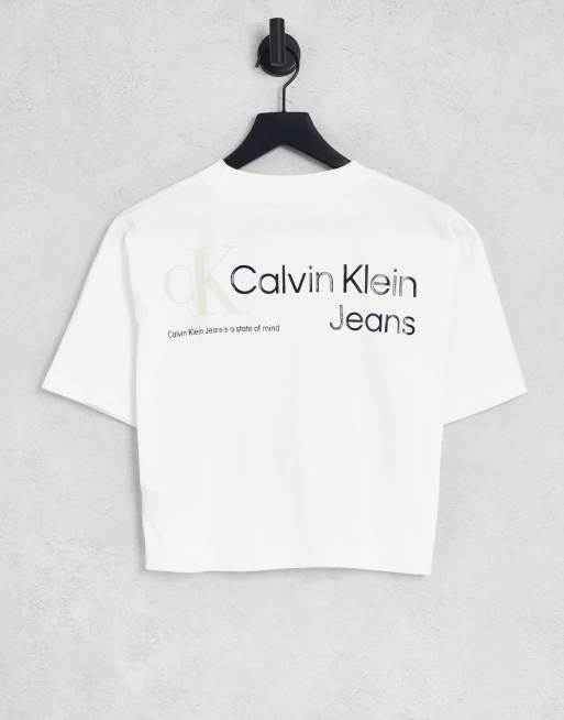 Calvin Klein Jeans – T-Shirt in Weiß mit Logo hinten