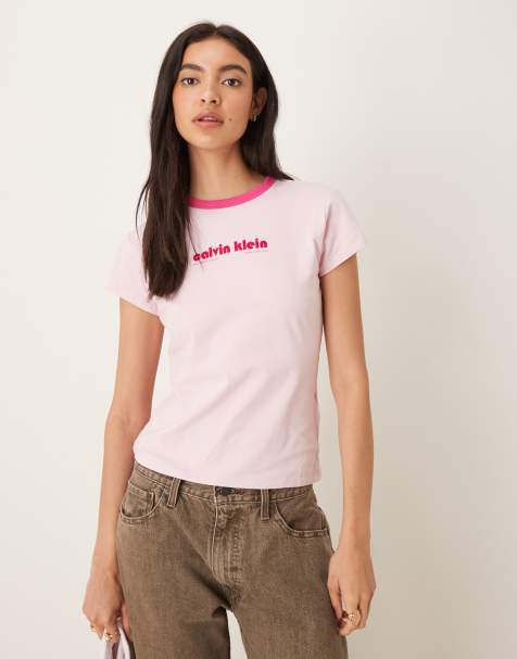 Calvin Klein Jeans - T-shirt met gekleurd randje en logo in roze - view 1