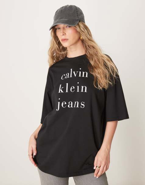 Calvin Klein Jeans - T-shirt met groot logo in zwart - view 1