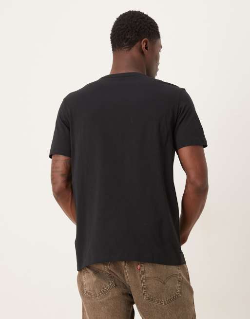 Calvin Klein Jeans T-Shirt mit Badge-Logo in Schwarz, 3 von 5