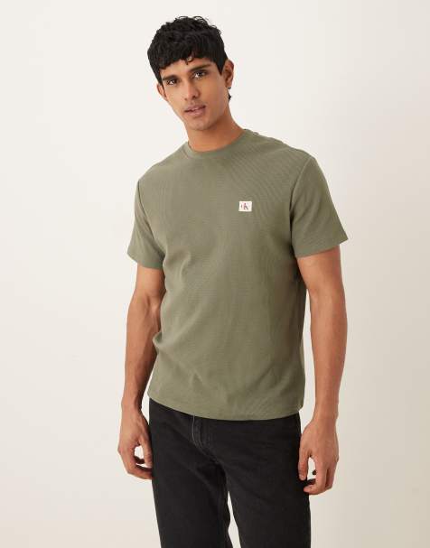 Calvin Klein Jeans – T-shirt o fakturze wafla z naszywką w kolorze khaki - view 1