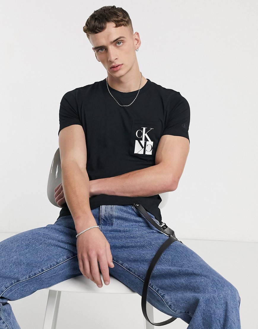 Calvin Klein Jeans - T-shirt slim nera con tasca e monogramma speculare-Nero