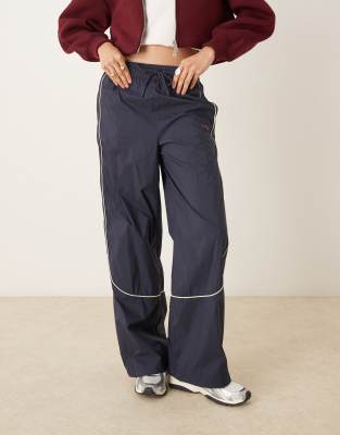 Calvin Klein Jeans Calvin Klein Jeans tech crinkle trackpants in navy