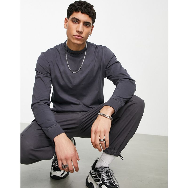 ifBg5  Calvin Klein Jeans - Top a maniche lunghe grigio jacquard con logo sul collo