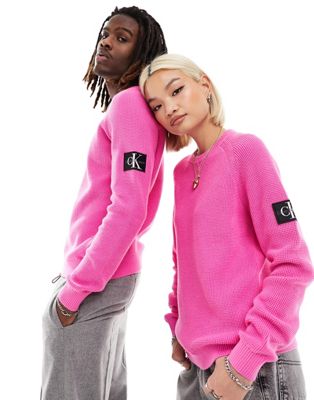 Calvin Klein Jeans Unisex badge logo easy sweater in pink - ASOS Price Checker
