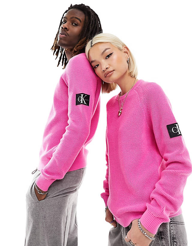 Calvin Klein Jeans - unisex badge logo easy sweater in pink