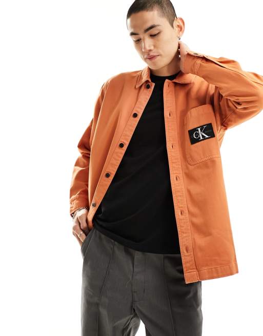 Calvin Klein Jeans – Utility-Hemdjacke in Lehmrot