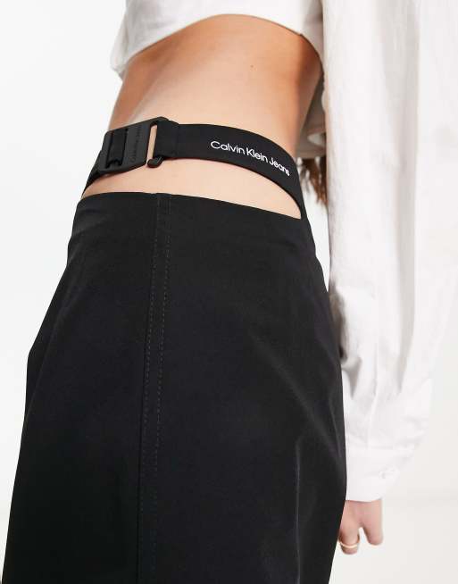 Calvin Klein Jeans – Utility-Hose in Schwarz mit Cut-Outs, Kombiteil, 3 von 4
