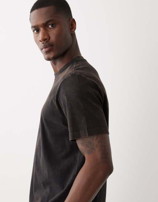 Calvin Klein Jeans - Vasket sort og blå T-shirt med central logografik, 4 af 5
