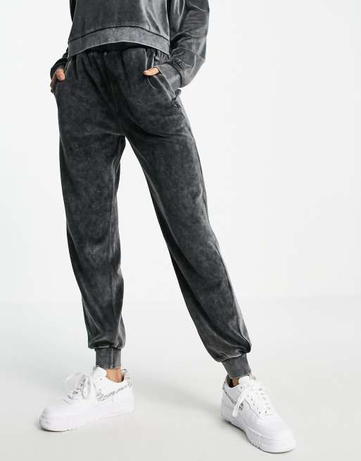 Velvet 2025 joggers black