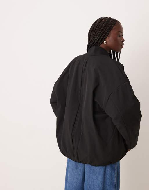 Calvin Klein Jeans – Wattierte Bomberjacke in Schwarz, 4 von 4