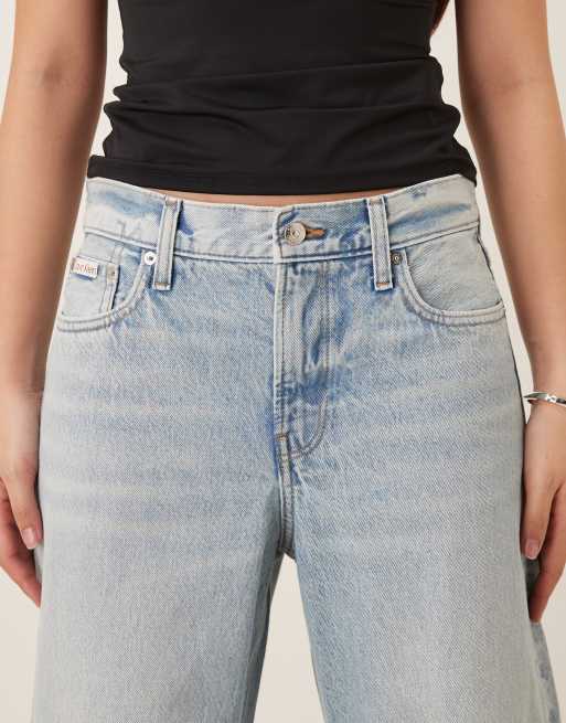 Calvin Klein Jeans – Weite Jeans in verwaschenem Hellblau mit niedrigem Bund, 5 von 5