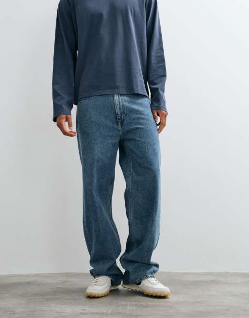 Calvin Klein Jeans – Weite Relaxed-Fit-Jeans in hellblauer Waschung, 3 von 5