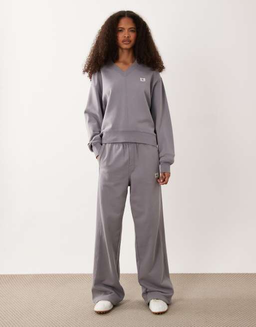 Calvin Klein Jeans Woven Label French Terry long sleeve v neck sweatshirt in silver, 2 of 4