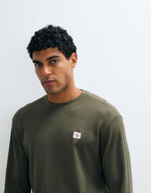 Calvin Klein Jeans woven label long sleeve waffle t-shirt in khaki, 3 of 5