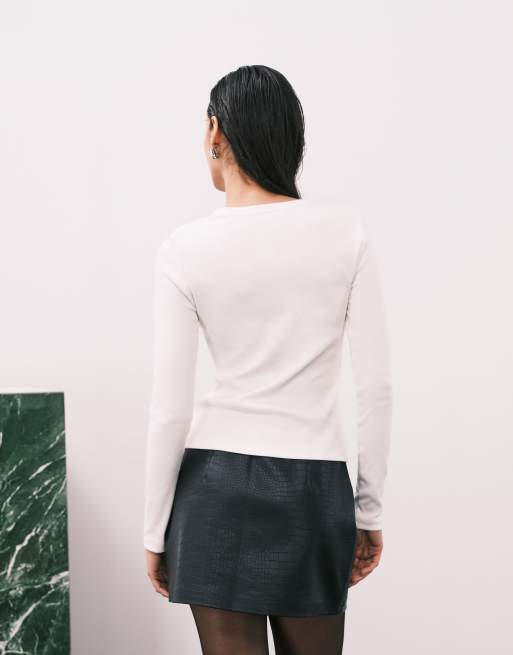Calvin Klein Jeans – Woven Label – Vit topp med smal passform, 3 av 4