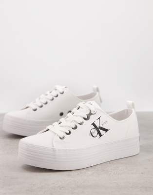 calvin klein black & white jeans zolah canvas trainers