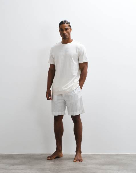 Calvin Klein katoenen poplin T-shirt en gestreepte shortset in gebroken wit - view 1