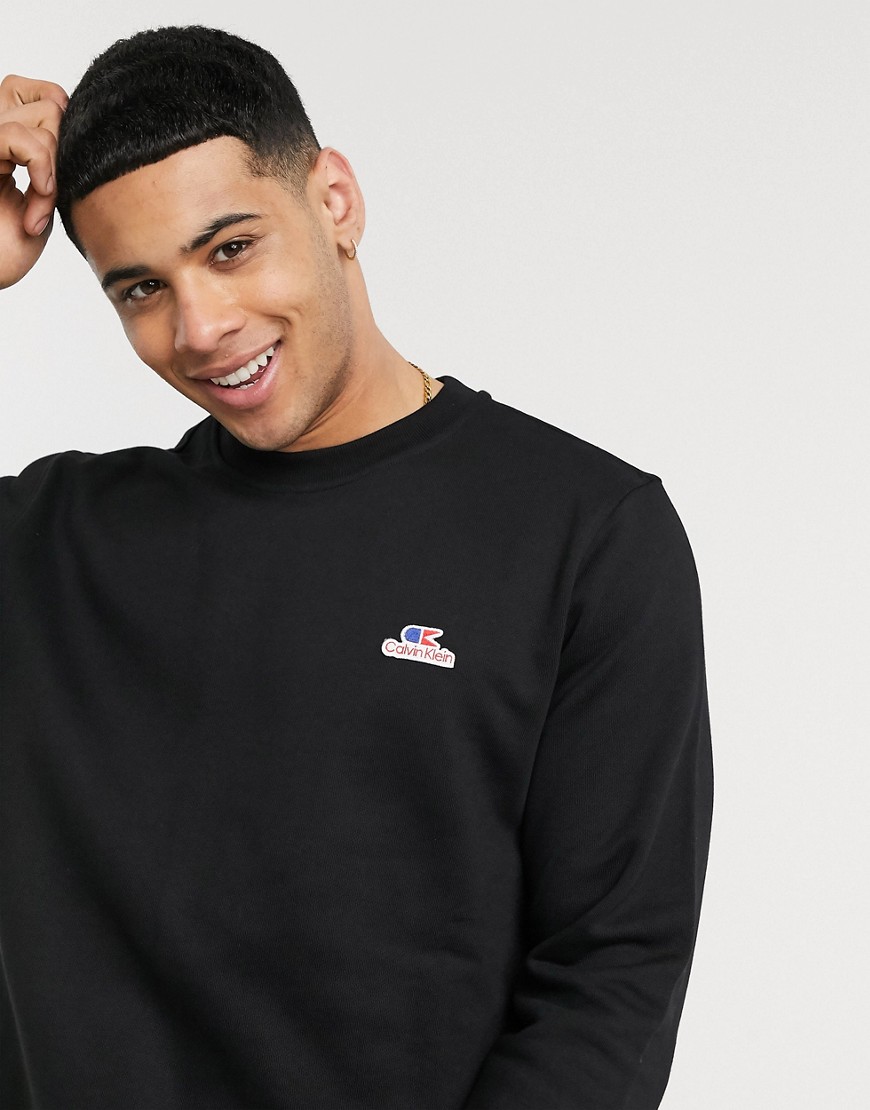 Calvin Klein - Katoenen sweatshirt met vintage logo-Zwart