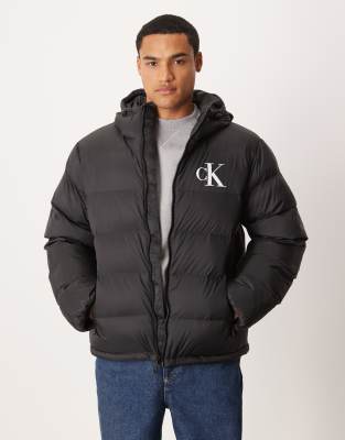 Calvin Klein Jeans Est.1978 Calvin Klein Keans Monologo Puffer Jacket In Black