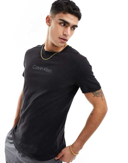 Calvin Klein – Lifestyle – Czarny T-shirt z okrągłym dekoltem i logo