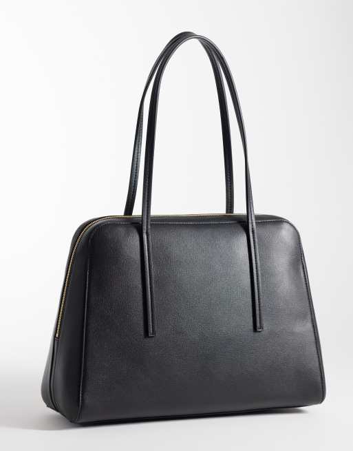 Calvin Klein logo bowling bag in black, 3 of 4