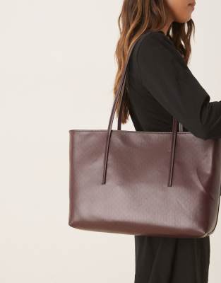 Calvin Klein Logo Print Tote Bag In Red