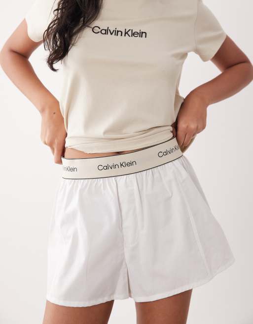 Calvin Klein logo T-shirt pyjama set in off white, 3 of 4