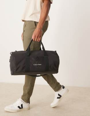 Calvin Klein Calvin Klein logo weekender bag in black