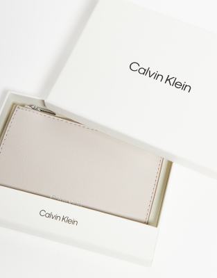 Calvin Klein Logo Zip Wallet In Neutral