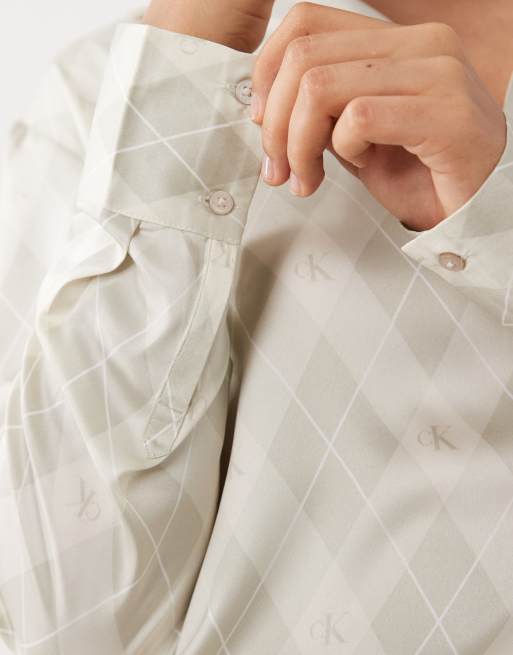 Calvin Klein long sleeve pyjama shirt set in beige argyle print, 4 of 4