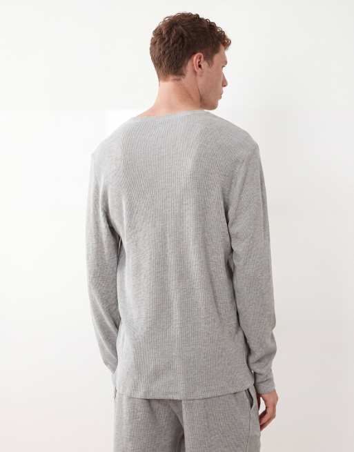 Calvin Klein – Loungewear – Henley-Oberteil in Grau mit Waffelstruktur, Kombiteil, 5 von 5